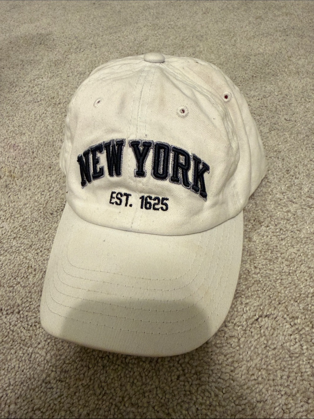 New York 'EST. 1625' White Baseball Cap